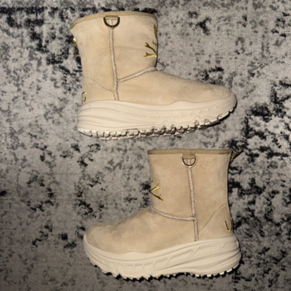 Archive MasterMind Japan x Uggs classic boots (CA805)